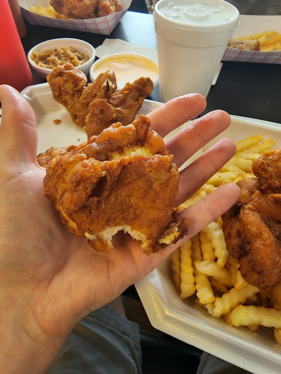Chicken Strips & Nuggets (served with 1 small side)