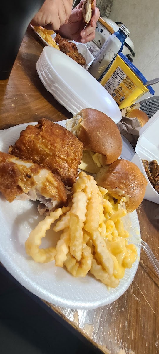 Small & Large Sides- French Fries, Mash Potatoes, Macaroni n Cheese, Green Beans, Baked Beans, Cole Slaw, Potato Salad, Jalapeno Hushpuppies